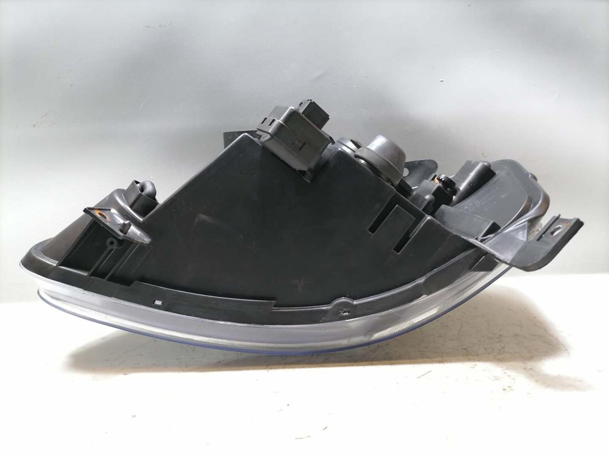 VW Fox Scheinwerfer vorn rechts Halogen Zubeh&ouml;r Bj.2009